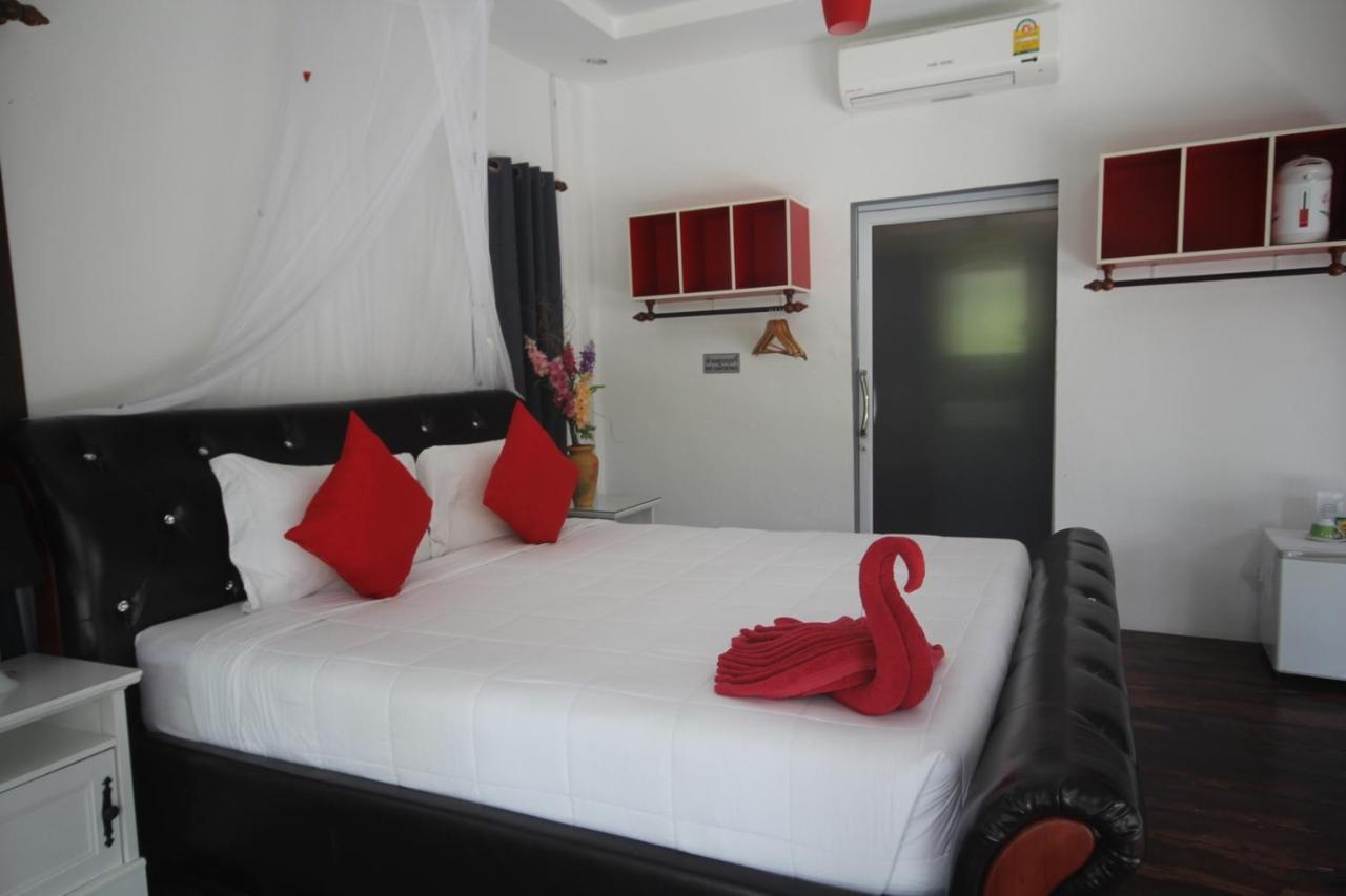 Phangan Cove Beach Resort Срітану Екстер'єр фото