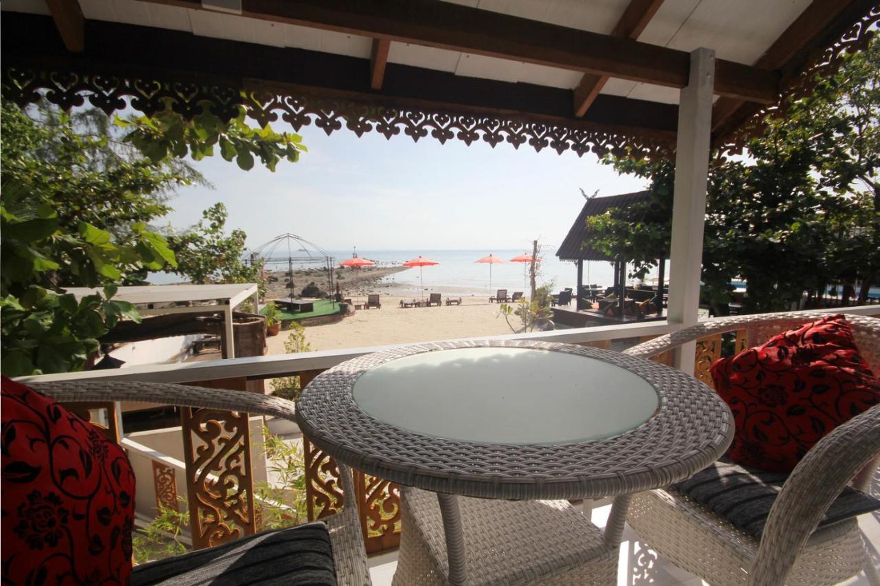Phangan Cove Beach Resort Срітану Екстер'єр фото