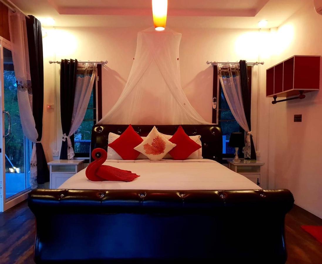 Phangan Cove Beach Resort Срітану Екстер'єр фото